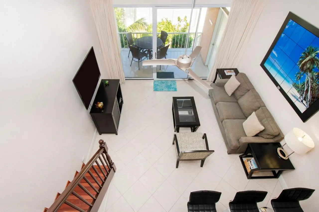 Beach Living At Island Pine Villas Blaw George Town Apartamento